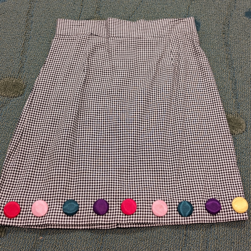 80's retro black and white check mini skirt size 5 skirt with colored buttons